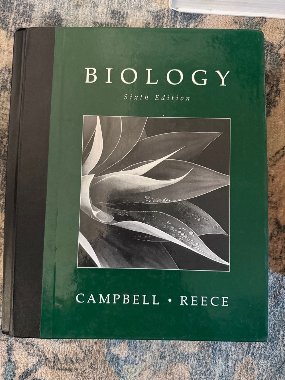 Biology 6th Edition Hardcover Textbook – Campbell & Reece Like new with CD